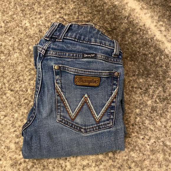 Wrangler Denim - Wrangler Women's Embellished Blue Jeans